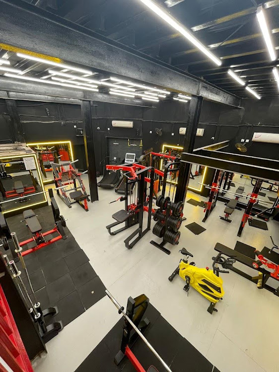 Bend the Bar The Gym training floor in Kurla West